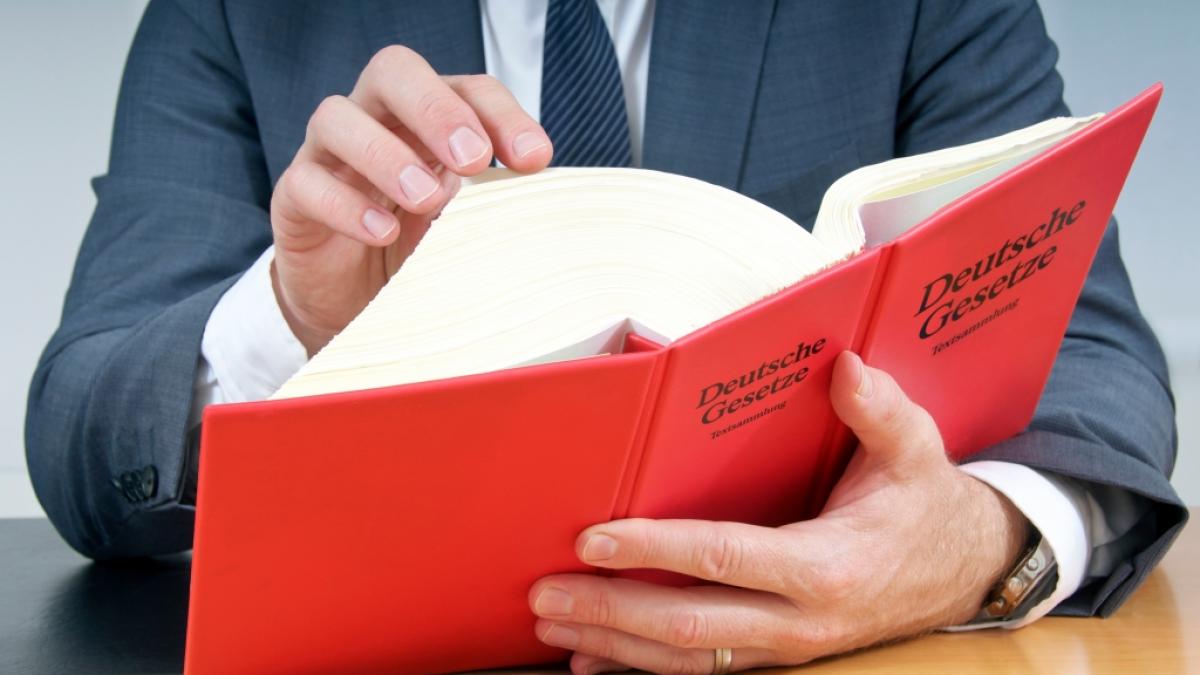 In Deutschland gibt es im Februar 2025 wieder einige Gesetzes&auml;nderungen. (Foto)