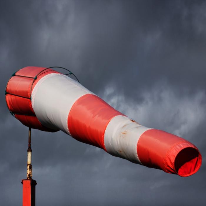 Bombogenese auf Atlantik - Meteorologen warnen vor Doppel-Orkan
