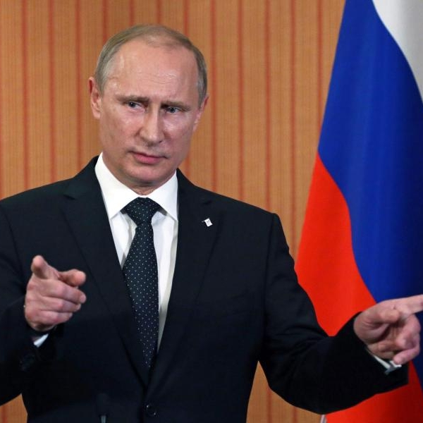 Frauen sollen sich mit Putins Sperma befruchten