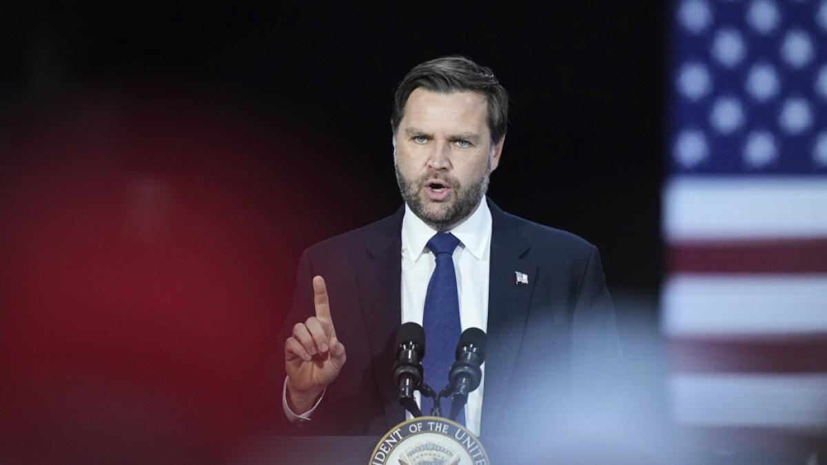 J.D. Vance gilt als Nachfolger von Donald Trump, doch pl&ouml;tzlich bekommt er einen &uuml;berraschenden Gegner. (Foto)