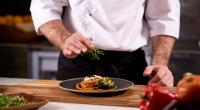 Die Gastro-Welt trauert um den türkischen Koch-Star Eren Kaşıkçı, der im Alter von 37 Jahren tot in seiner Istanbuler Wohnung aufgefunden wurde (Symbolfoto).