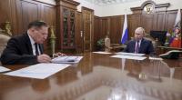 Wladimir Putin hat sich mit Alexej Lichatschow, Generaldirektor der Russischen Staatlichen Atomenergiegesellschaft Rosatom, im Kreml getroffen.