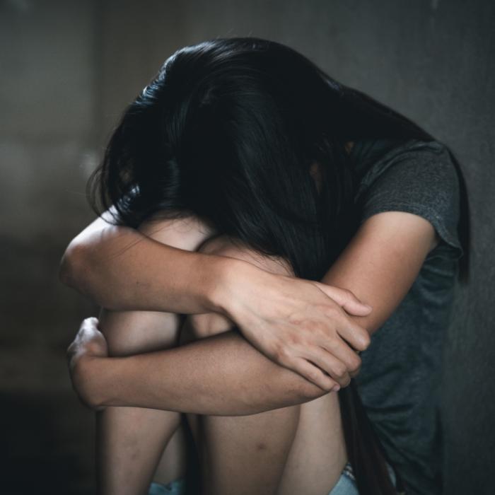 Vater zeugt mehr als 13 Kinder mit seinen Töchtern