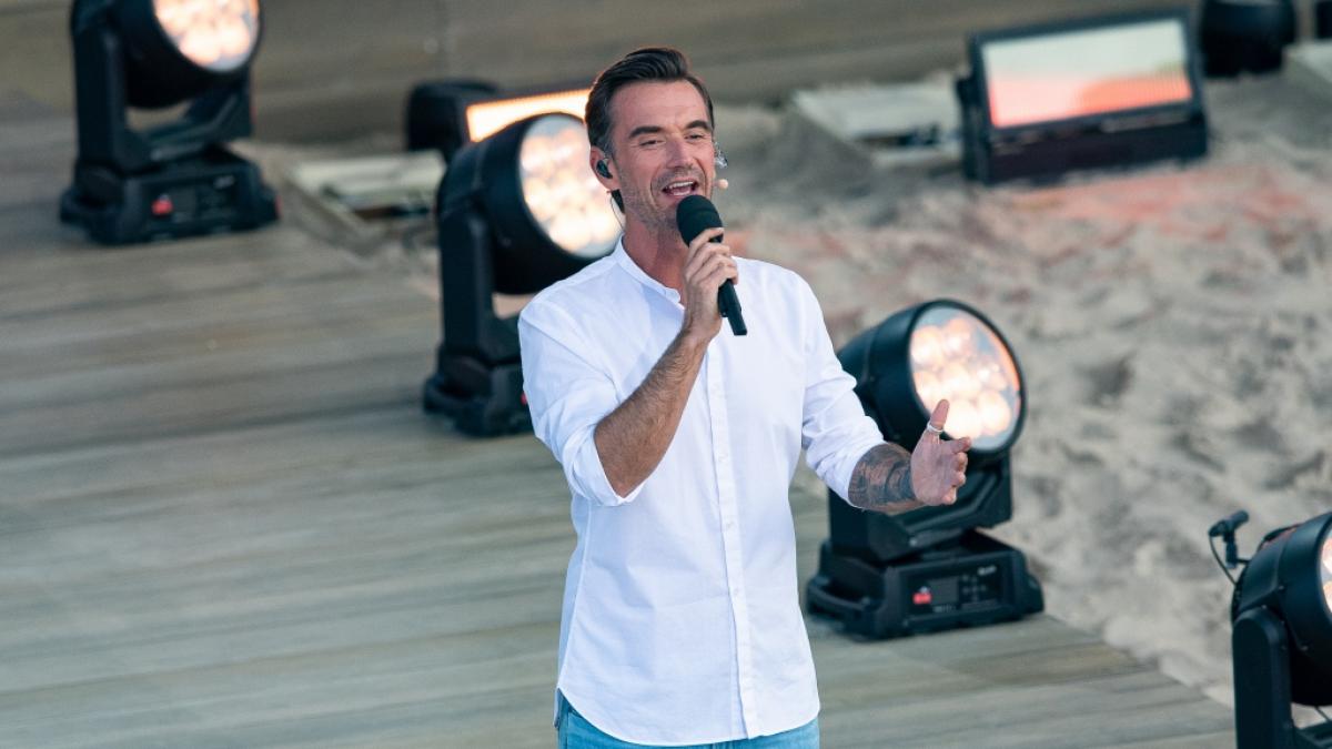 Auf Twitter hagelte es Spott und H&auml;me for Florian Silbereisens "Schlagerstrandparty". (Foto)
