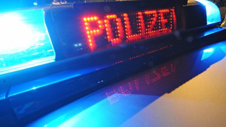 Die Polizei in Gütersloh musste am Wochenende zu einem Unfall ausrücken, bei dem ein dreijähriges Kind schwer verletzt wurde (Symbolbild).