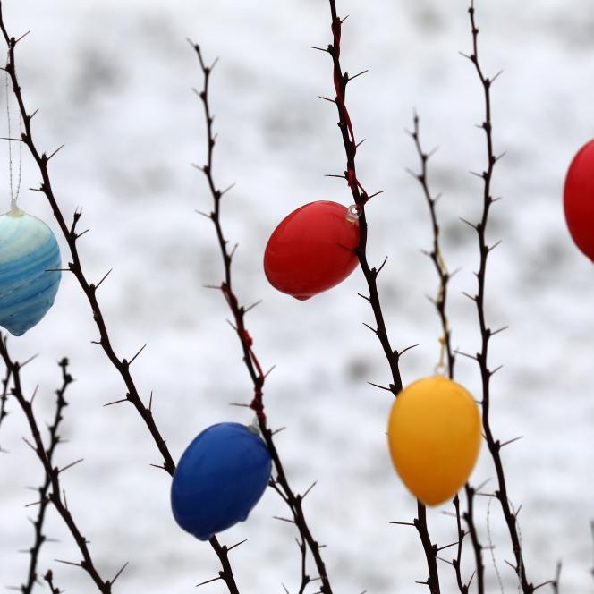 Weihnachtswetter an Ostern! Eiersuche bei eisigen Temperaturen