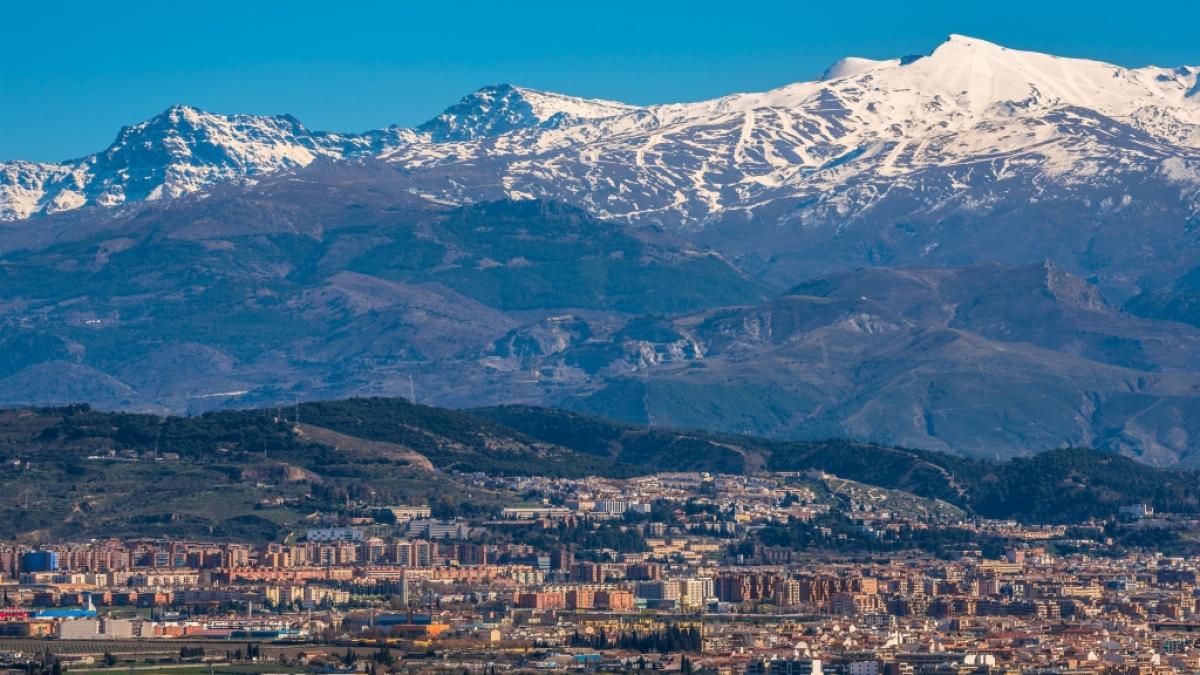 In der Sierra Nevada haben Bergsteiger die Leiche eines vermissten Berliners entdeckt. (Symbolfoto) (Foto)