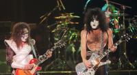 Der ehemalige Kiss-Gitarrist Ace Frehley (links) ist tot.