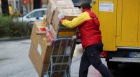 Die Abgabefristen für Briefe und Pakete variieren bei DHL und anderen Anbietern.(Symbolfoto)