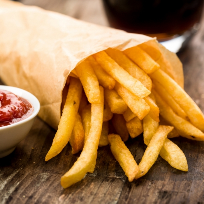 Warum Schwangere lieber auf Fast Food verzichten