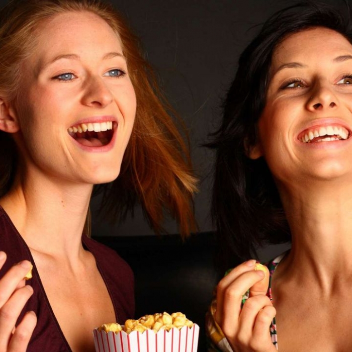 Wiederholung der Sketchcomedy online und im TV