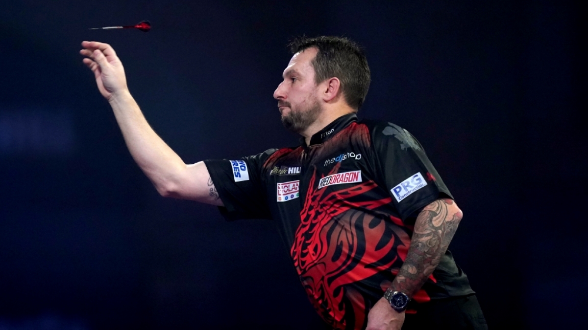 F&uuml;r Jonny Clayton l&auml;uft's nach dem Wechsel ins Darts-Profilager wie geschmiert. (Foto)
