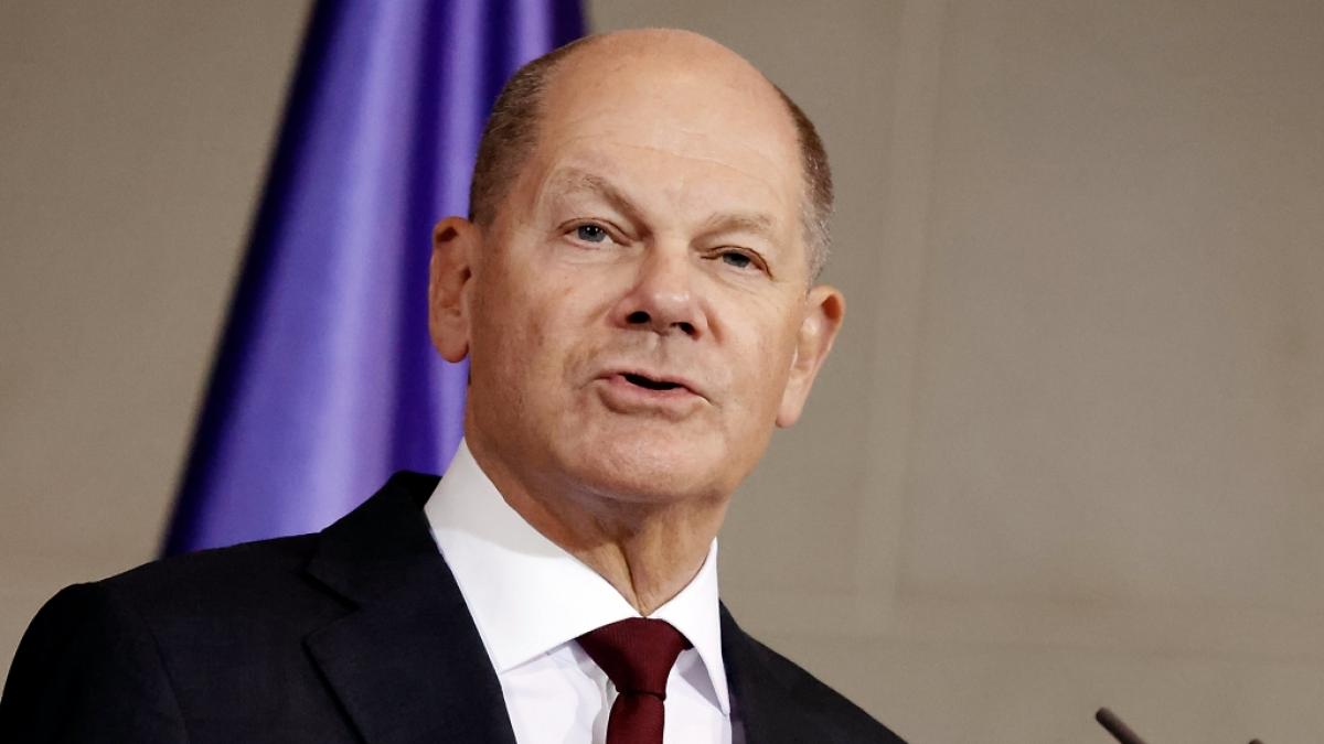 Bundeskanzler Olaf Scholz wurde beim Handball-L&auml;nderspiel in Berlin jetzt zur Begr&uuml;&szlig;ung ausgebuht. (Foto)