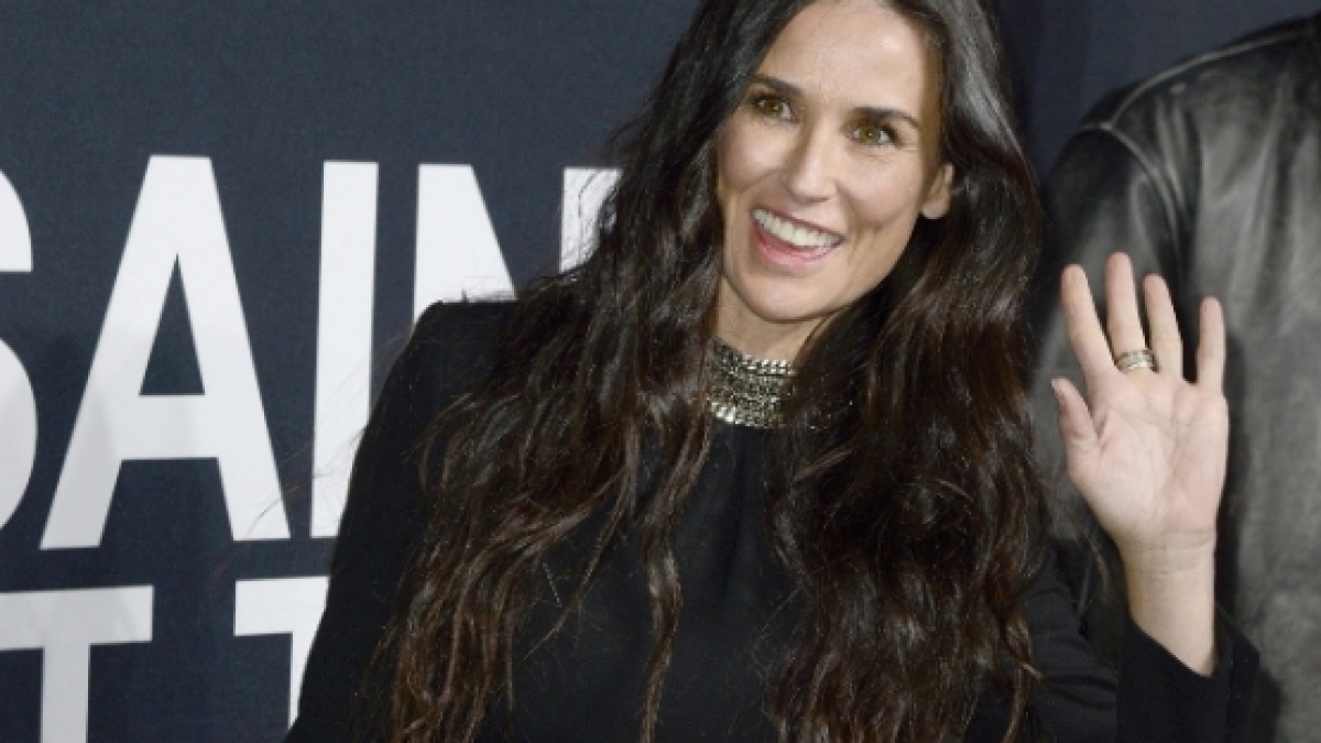An ihr scheint die Zeit spurlos vorbeizugehen: Demi Moore im Februar 2016. (Foto)