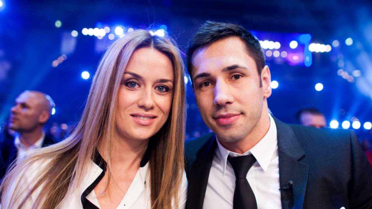 Felix Sturm und seine Frau Jasmin. (Foto)