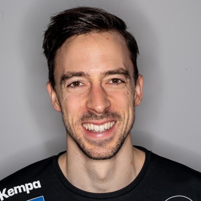 So lebt der Handballer mit Ehefrau und Kids