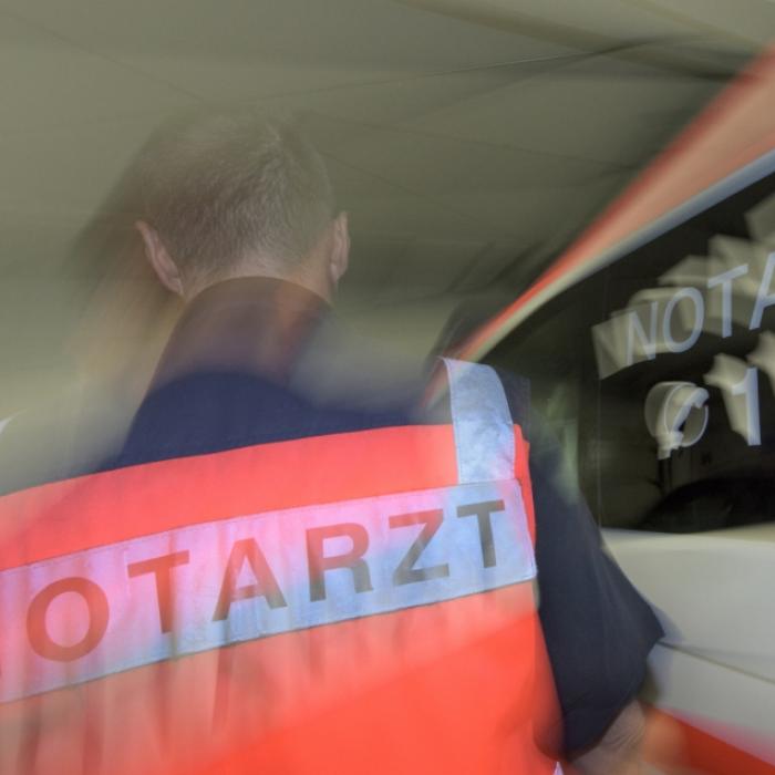 Frauenleiche (19) auf Schulhof gefunden - 17-Jähriger in U-Haft