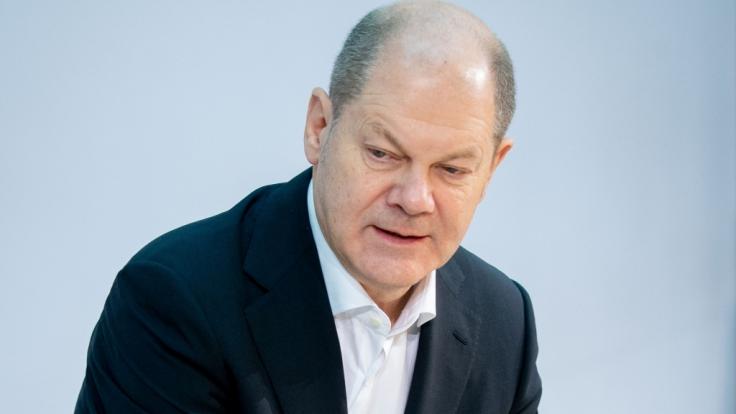 Olaf Scholz will die Schuldenbremse zeitweise aussetzen.