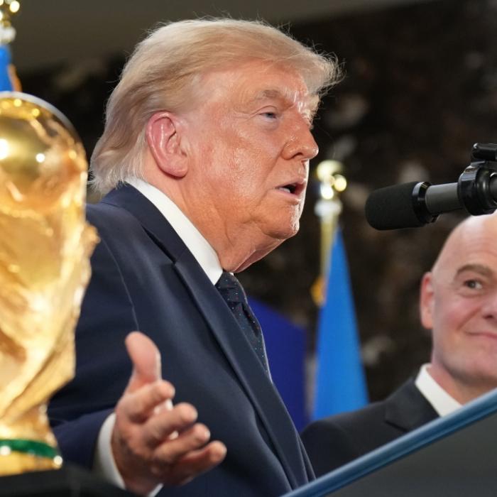 Mit Fußball-Kritik blamiert – US-Präsident erntet Spott für 
