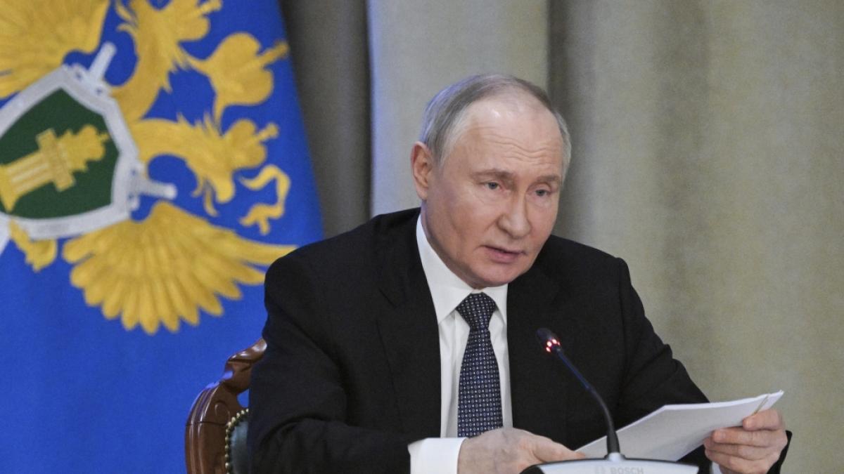 Wladimir Putin soll im Ukraine-Krieg einen weiteren Sch&uuml;tzenpanzer verloren haben. (Foto)