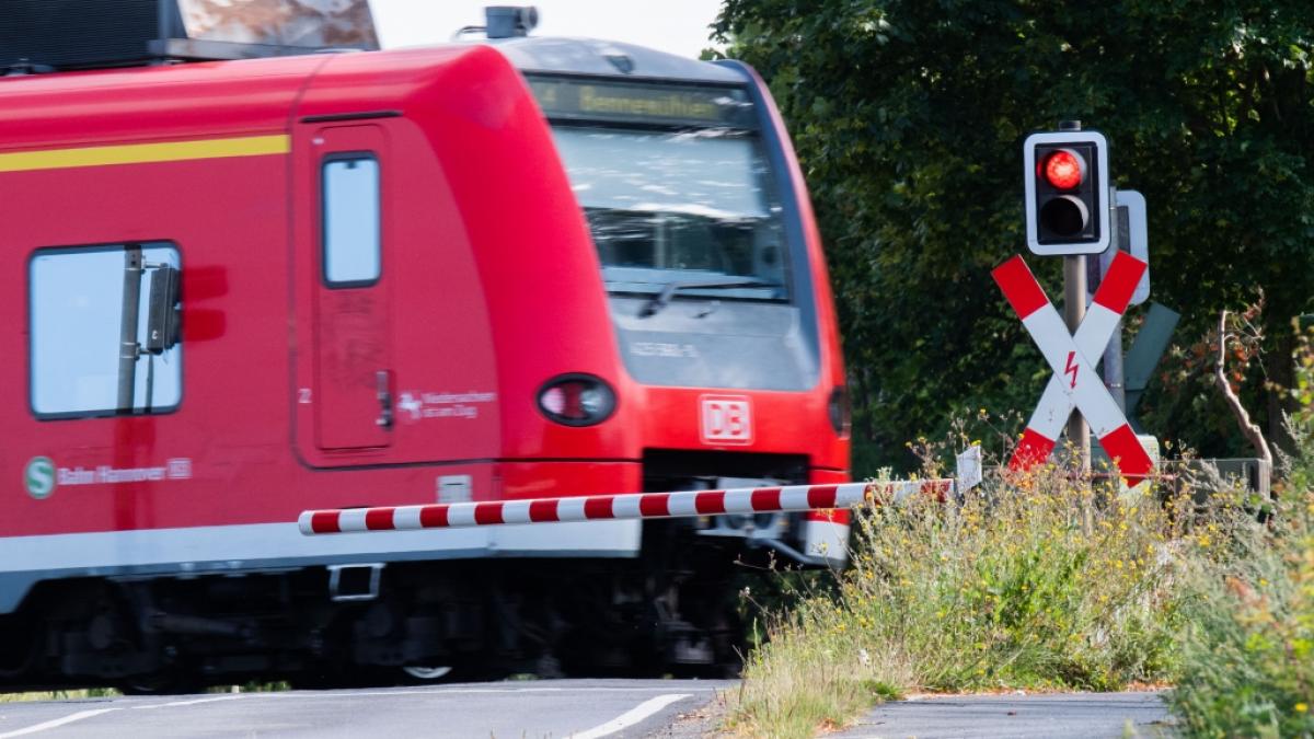 Die Gewerkschaft Deutscher Lokomotivf&uuml;hrer (GDL) hat zu einem zweit&auml;gigen Streik im Personenverkehr aufgerufen. (Foto)