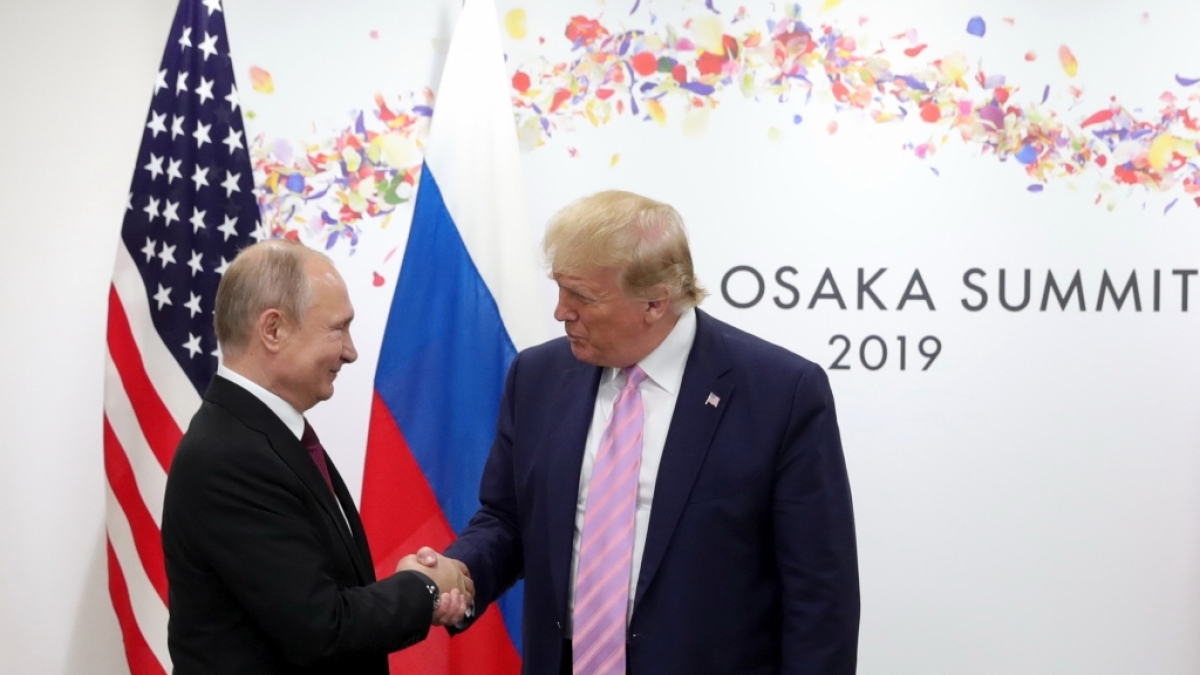 Wladimir Putin (links) k&ouml;nnte Donald Trump in eine Falle gelockt haben. (Foto)