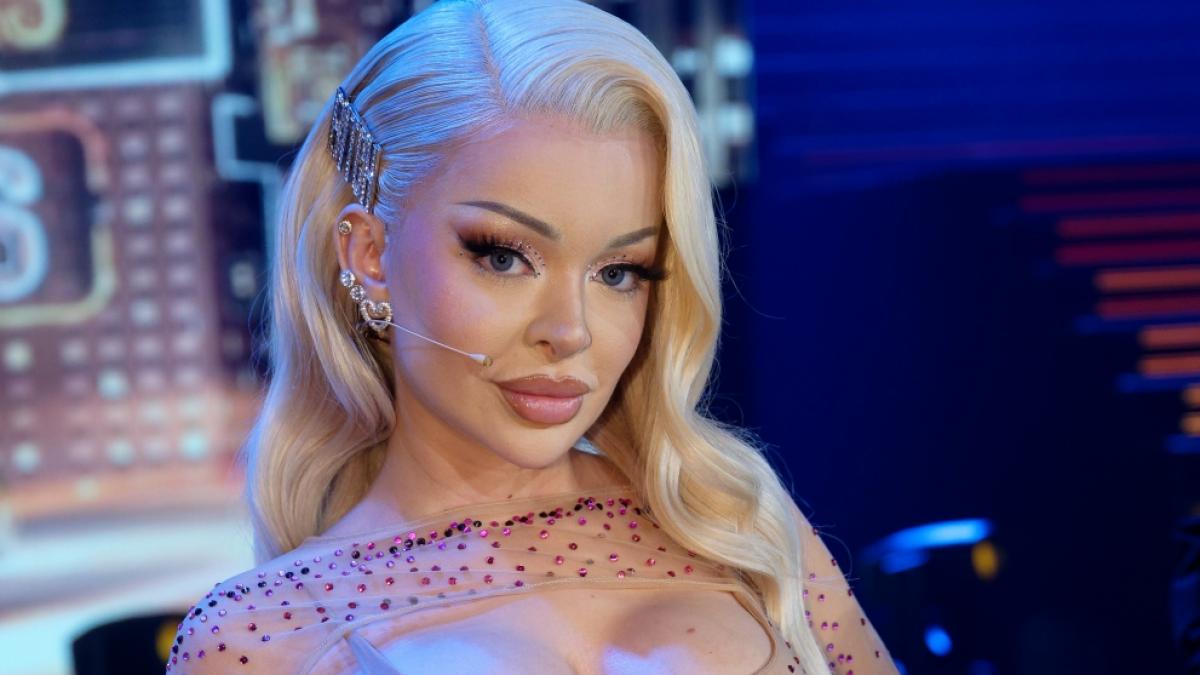 Katja Krasavice sorgt f&uuml;r EM-Stimmung bei ihren Fans.&nbsp; (Foto)
