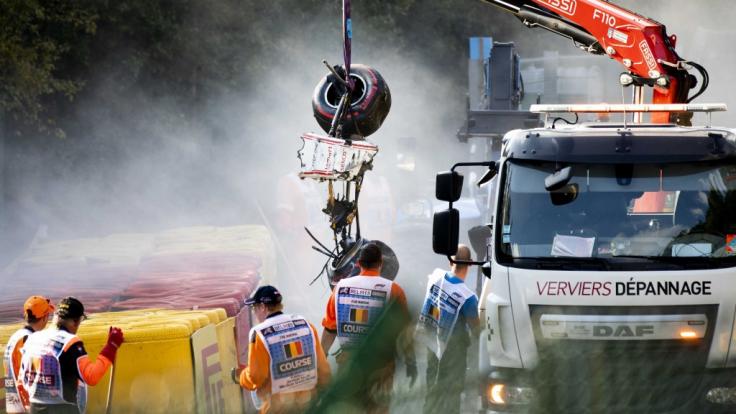 Hubert krachte nach der Eau-Rouge-Kurve in die Begrenzung.