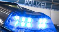 In Schwarzach (Bayern) wurden zwei tote Kinder in einer Wohnung aufgefunden.