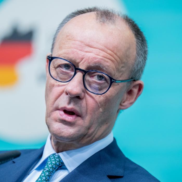 CDU-Kanzlerkandidat im Höhenflug - sie stürzen ab