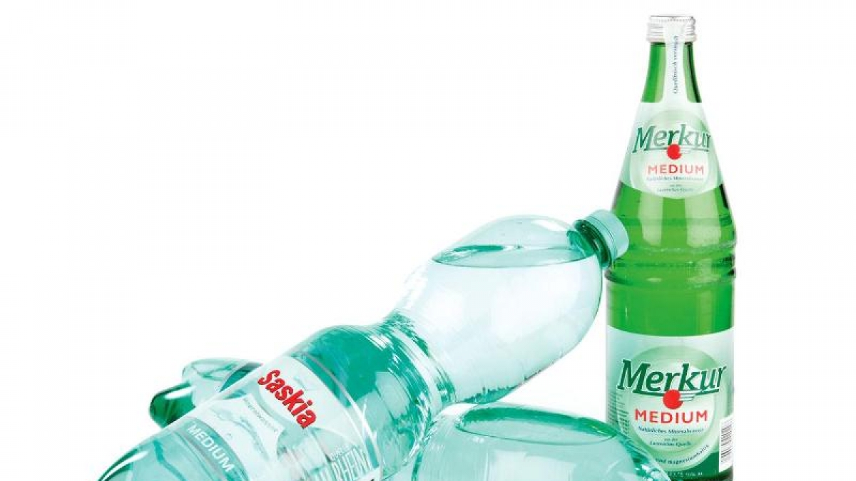 Saskia ist eins der wenigen Mineralwasser, bei denen die Pr&uuml;fer keine Verunreinigungen fanden. (Foto)