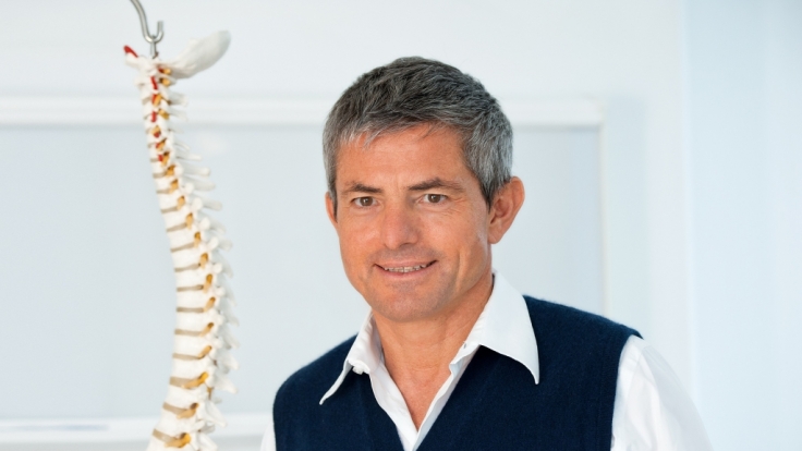 Dr. Reinhard Schneiderhan, Orthopäde aus München und Präsident der Deutschen Wirbelsäulenliga