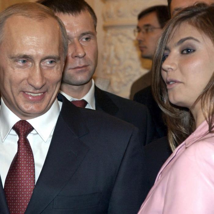 Mutmaßliche Putin-Geliebte schwelgt trotz Sanktionen im Luxus