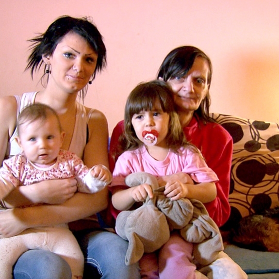 Kann es Teenie-Mama Saskia alleine schaffen?