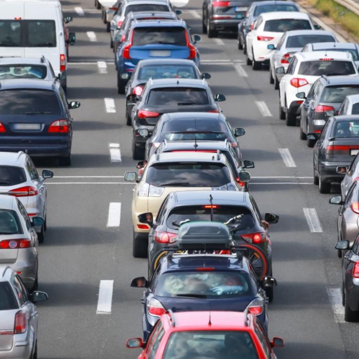 Stau-Alarm am Ostermontag? DIESE Autobahnen sind über die Feiertage dicht