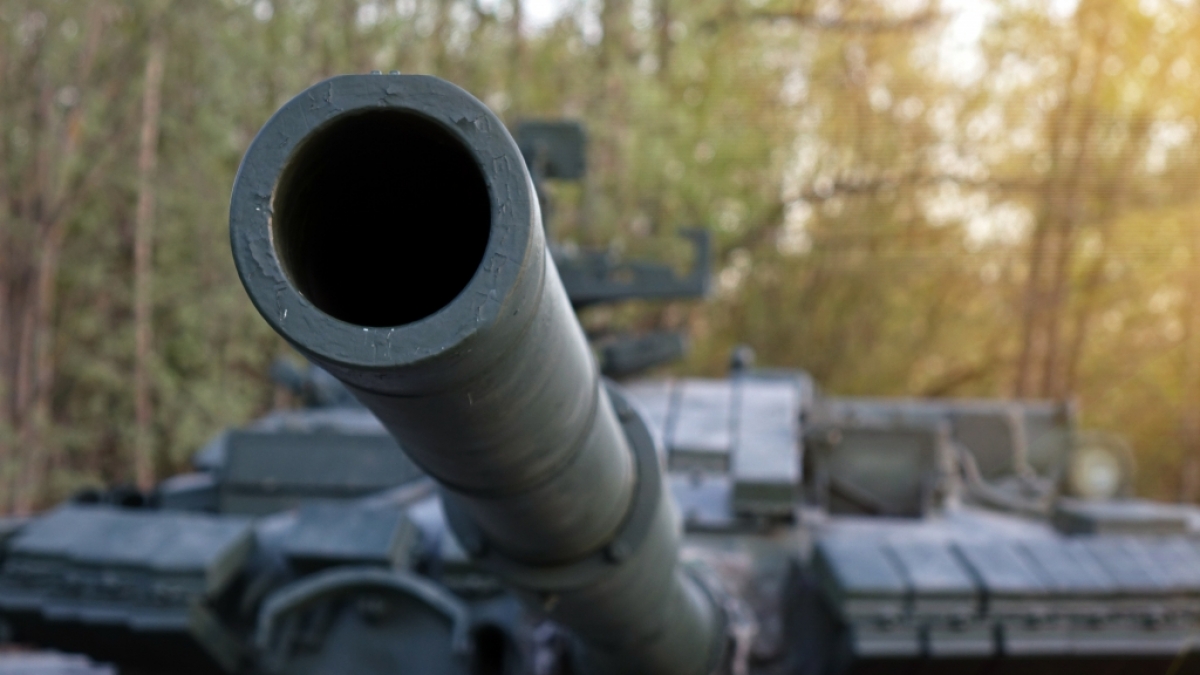 In Nowa Basan hat ein einzelner Ukraine-Panzer einen kompletten Russen-Konvoi lahmgelegt. (Foto)
