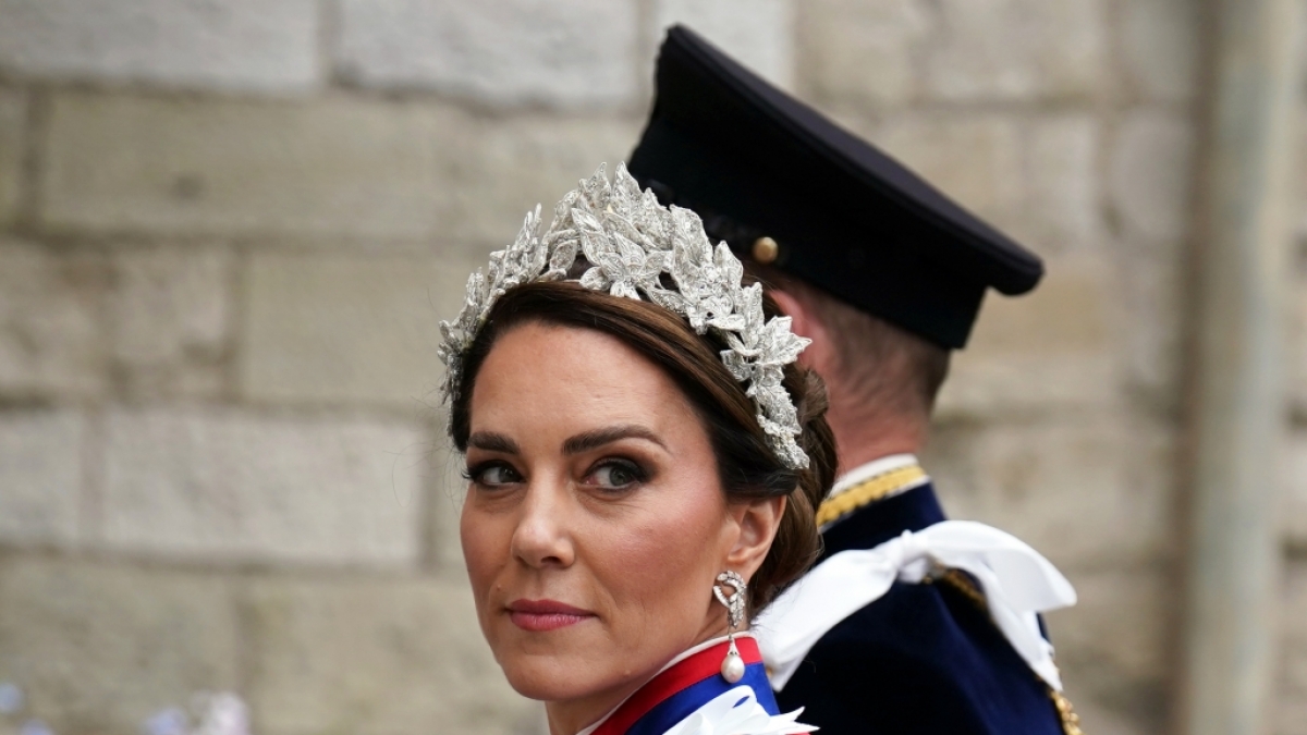 Prinzessin Kate und K&ouml;nig Charles sollen aufgrund der Rassismus-Vorw&uuml;rfe jetzt eine Krisensitzung abgehalten haben. (Foto)