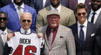 Joe Biden und Tom Brady verspotteten den Ex-Präsidenten gemeinsam.