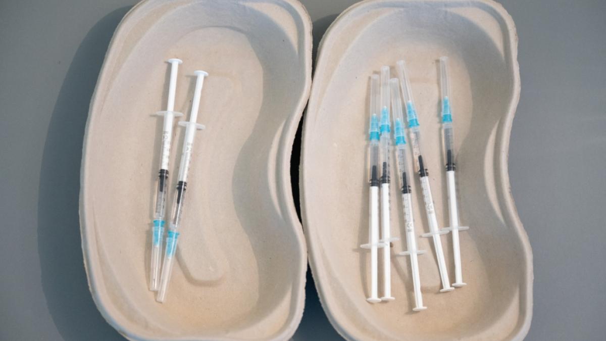 Einer &uuml;berarbeiteten Empfehlung der St&auml;ndigen Impfkommission (Stiko) zufolge soll der Coronavirus-Impfstoff von Astrazeneca k&uuml;nftig nur noch f&uuml;r Erstimpfungen verwendet werden. (Foto)