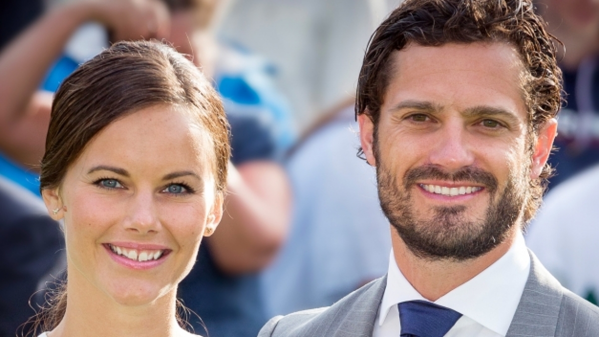 Prinzessin Sofia und ihr Ehemann Prinz Carl Philip von Schweden machen aktuell Urlaub mit ihren beiden Kindern. (Foto)