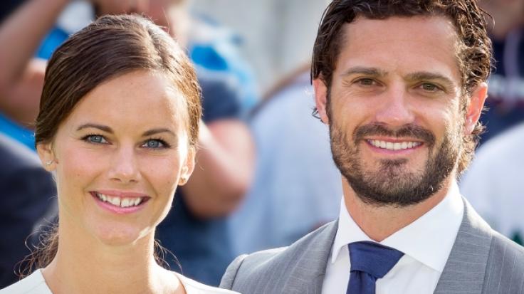 Prinzessin Sofia und ihr Ehemann Prinz Carl Philip von Schweden machen aktuell Urlaub mit ihren beiden Kindern.