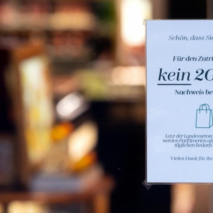 Lockerungen beschlossen! IN DIESEN Bundesländern gilt jetzt 2G beim Shoppen