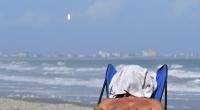 Eine SpaceX Falcon 9-Rakete startete von der Startrampe 39A im Kennedy Space Center ab und beförderte die Starlink-Internetsatelliten in eine erdnahe Umlaufbahn.