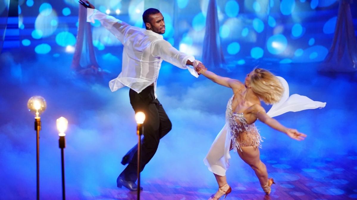 Tijan Njie und Kathrin Menzinger wollen ins "Let's Dance"-Halbfinale. (Foto)