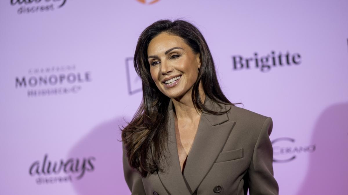 Nazan Eckes im Bikini: TV-Star zeigt Urlaubsgr&uuml;&szlig;e aus der T&uuml;rkei (Foto)