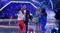 Amira Aly (l., ehemals Amira Pocher) jubelt nach ihrem Sieg über Vanessa Mai (r.) bei 