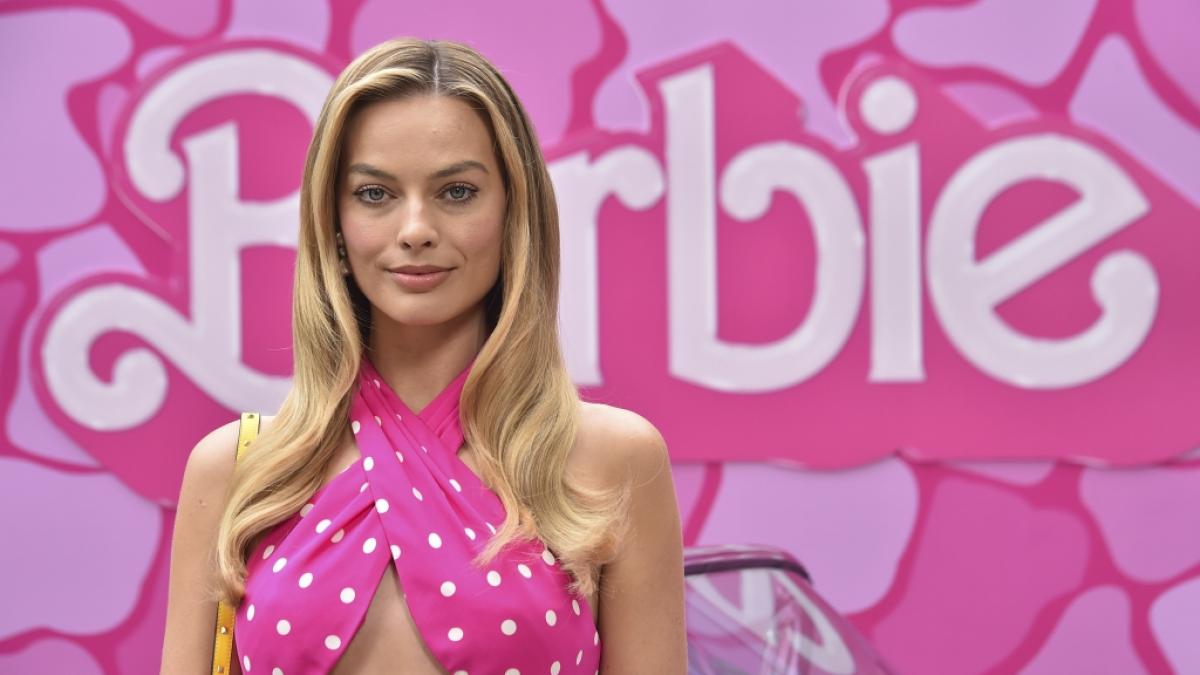 Margot Robbie spielt Barbie im gleichnamigen Film. (Foto)