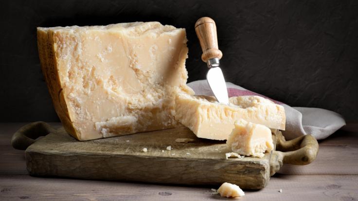Ökotest hast 16 Sorten von Parmesan getestet und genauer untersucht.