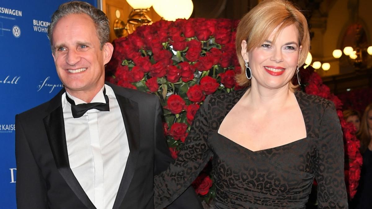 Nach vier Jahren Ehe ist die Liebe erloschen: CDU-Politikerin Julia Kl&ouml;ckner und ihr Ehemann Ralph Grieser haben ihre Trennung bekanntgegeben. (Foto)