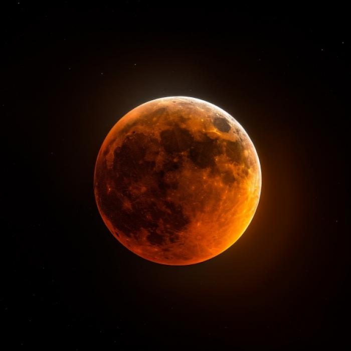 Blutmond am Freitagmorgen verpasst? Hier können Sie das Schattenspiel sehen